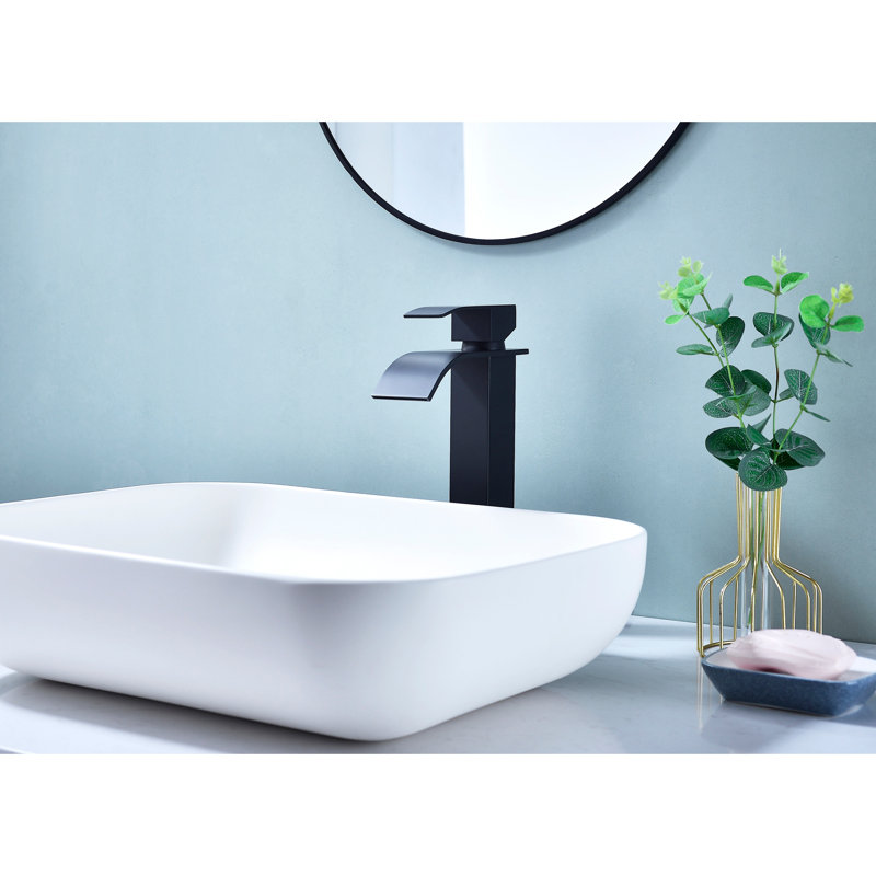 Robinet de lavabo de salle de bain à poignée simple avec bonde escamotable Waterfall, Noir mat