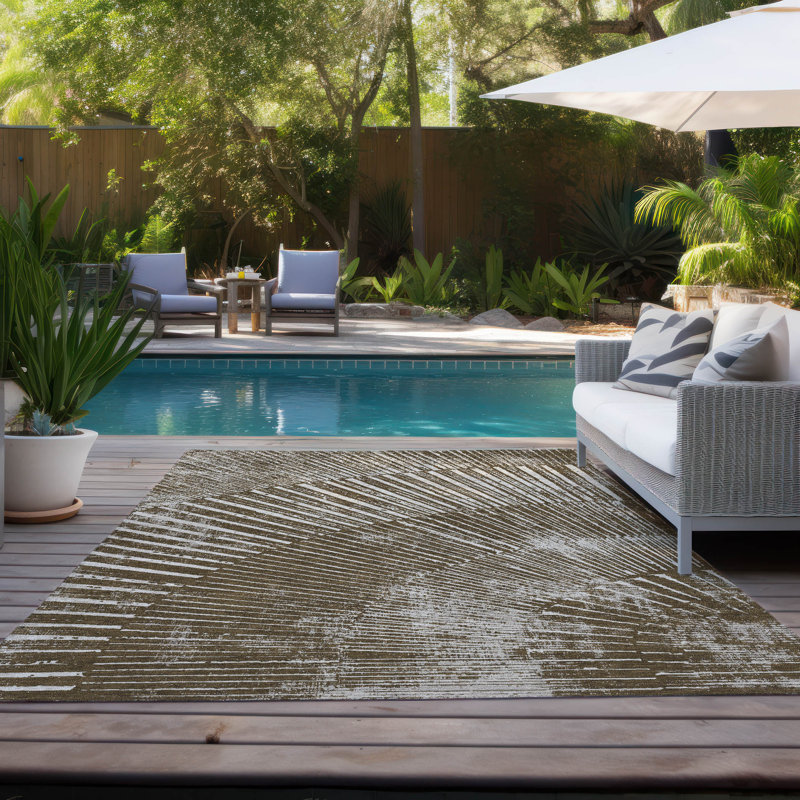 Tapis intérieur / extérieur Altair, Rectangle 2 pi 6 po x 3 pi 10 po