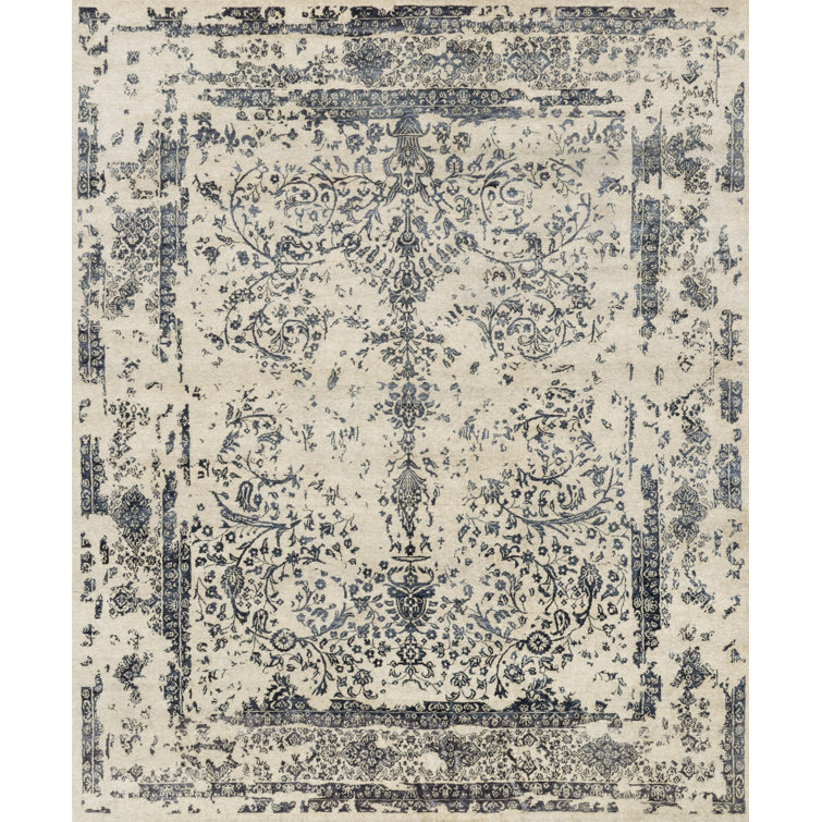 Pearl Hand Knotted Oriental Indoor Rug