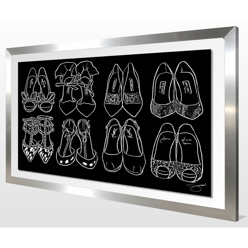 «Shoe Goals», reproduction de dessin sur toile, H 27,5 po x l 39,5 po x P 0,75 po, Encadrement argenté, Tapis transparent