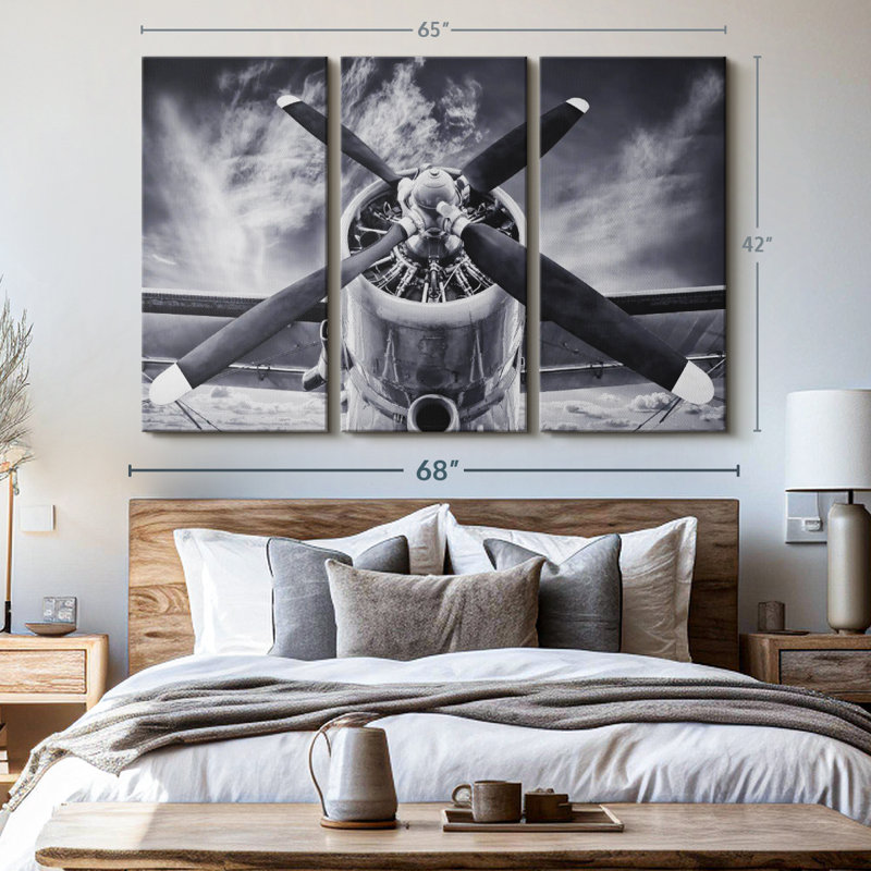 "Four Blade Propeller Monicol" sur toile, H 42 po x l 65 po