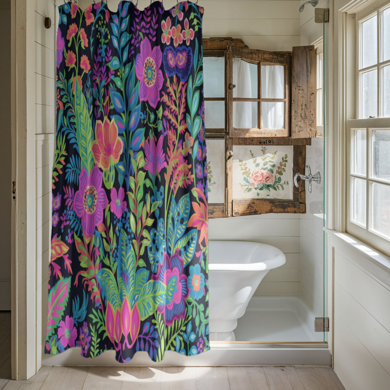 Brookridge, 74"H x 71"W