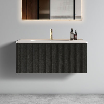 Meuble-lavabo flottant rayé en chêne noir brossé de 36 po avec lavabo en céramique blanche Etna - Design moderne pré-assemblé