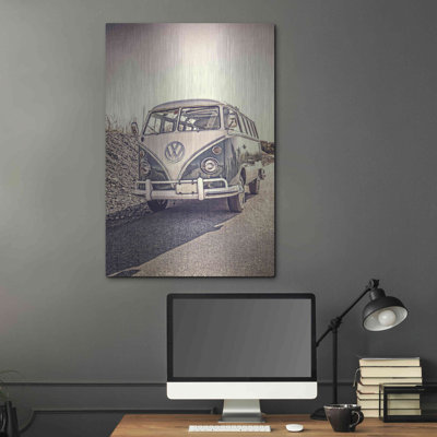 Surfers vintage vw bus par Edward M. Fielding - impression sans cadre sur métal