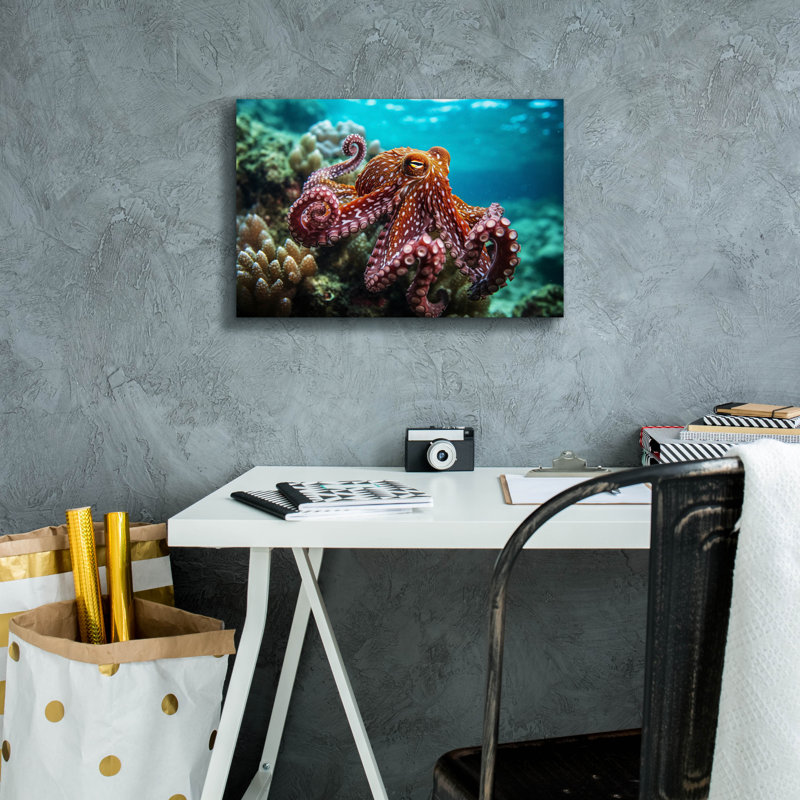 «Octopus at Sea» par Epic Portfolio, art mural sur toile, H 12 po x l 18 po x P 0,75 po