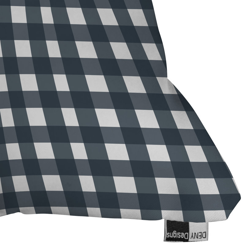 Coussin à carreaux, H 18 po x l 18 po x P 5 po