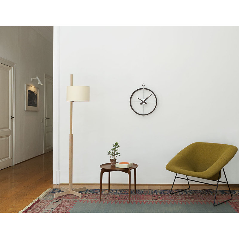 2 Puntos Metal Analog Wall Clock, Walnut