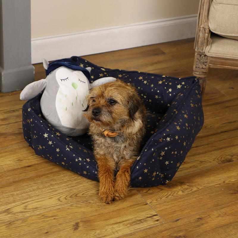 Gualtier Pet Bed, Small (2cm H x 22cm W x 14cm D)