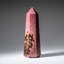 Véritable pointe de rhodonite impériale polie de Madagascar-135654240