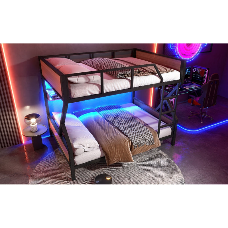 Lit superposé double au-dessus de double avec rangement, conception moderne pour la maison