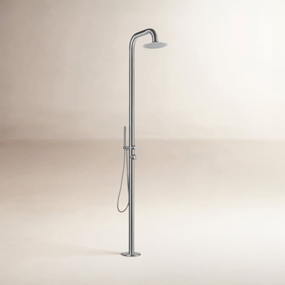 Douche d'extérieur autoportante en acier inoxydable