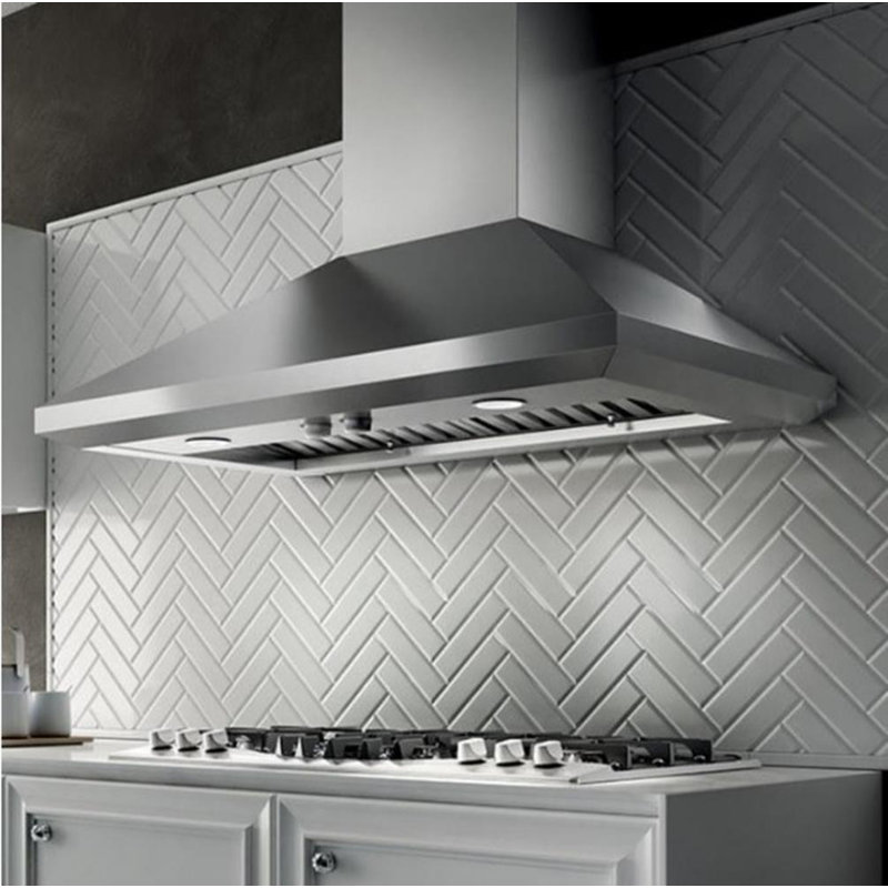 Elica 30" Stainless Steel 600 CFM Ducted (Vented) Wall Range Hood with Baffle Filter