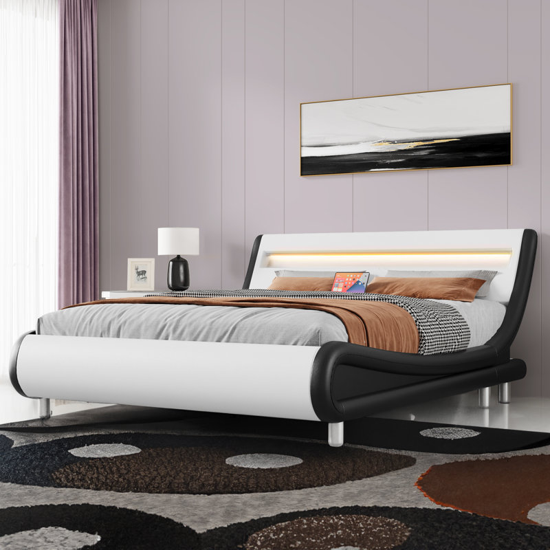 Small Double Bed，Upholstered Sleigh Bed, White