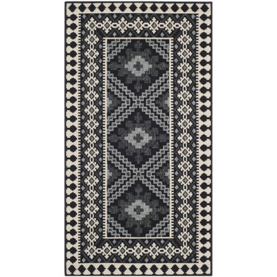 Tillis Southwestern Indoor/Outdoor Area Rug