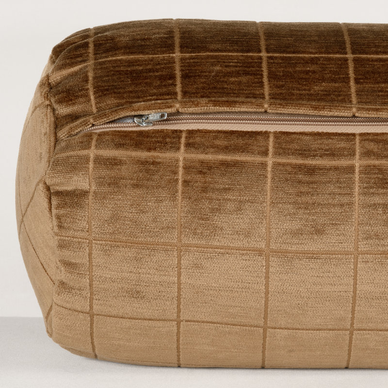 Coussin Otterville, Géométrique or, Traversin H 8 po x l 39 po