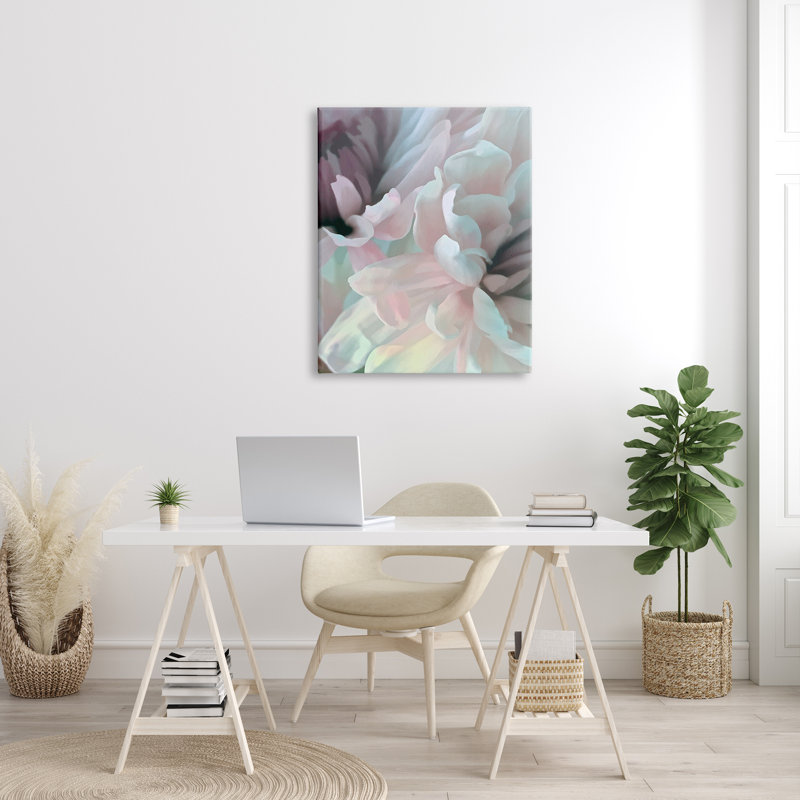 «Blush Flower Petals» par David Pollard - impression, Toile tendue, H 40 po x l 30 po
