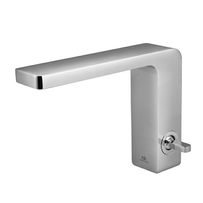 Lounge Single Control Lavatory Faucet, Polished Chrome