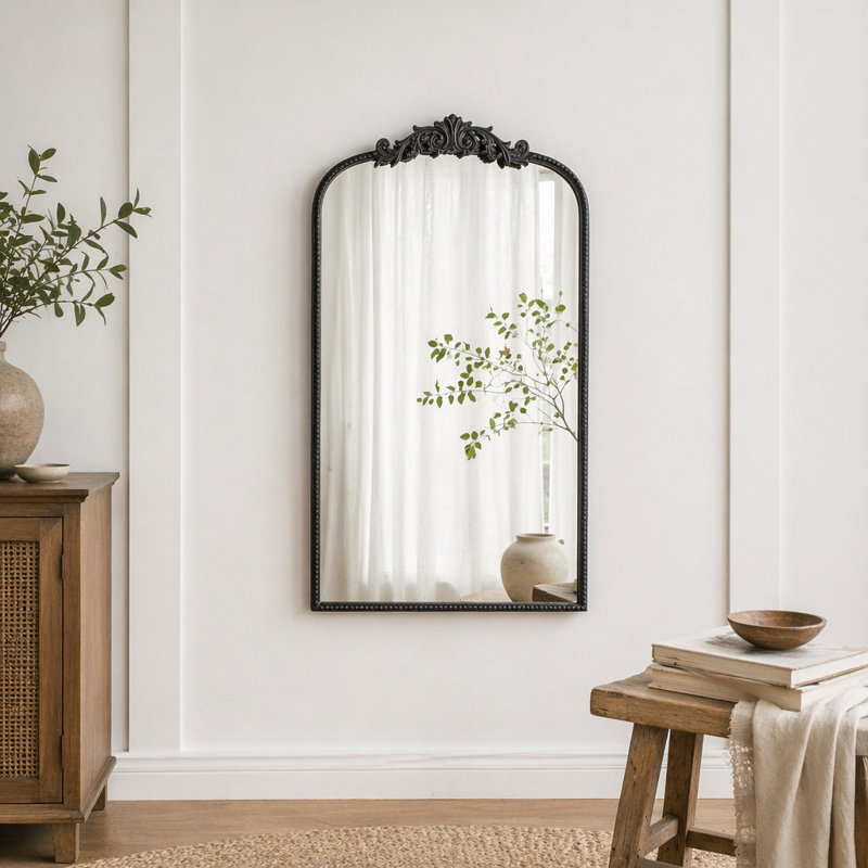 Miroir de conception classique avec cadre d'inspiration baroque, 24 po x 42 po, Noir