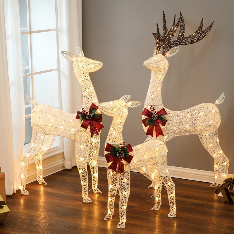 3 Piece Deer Family Lighted Display Set