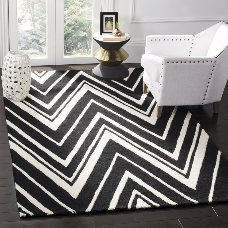 Stephen Chevron Wool Hand Woven Area Rug, Rectangle 91 x 152cm