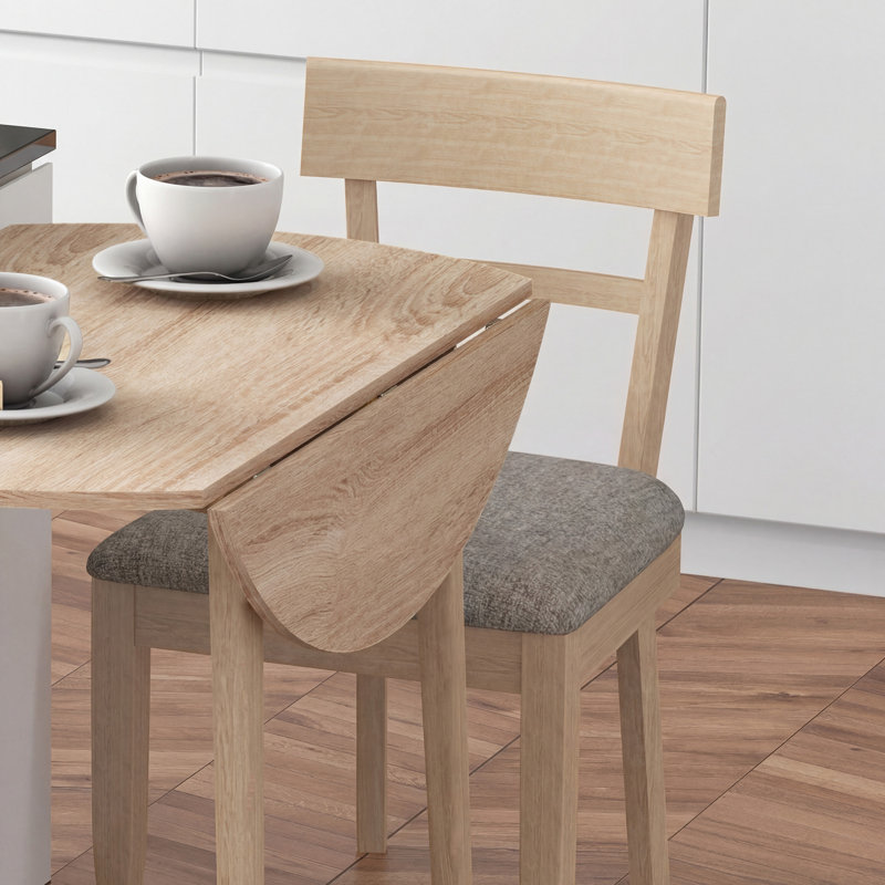 Koryun Round Dining Table,wood, Oak
