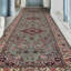 Tapis de couloir vert et ivoire noué à la main de haute qualité