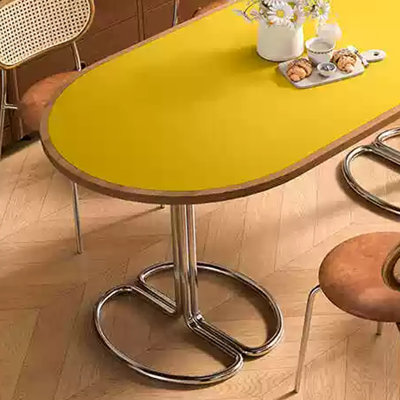 Bureau pratique et exquis jaune vif