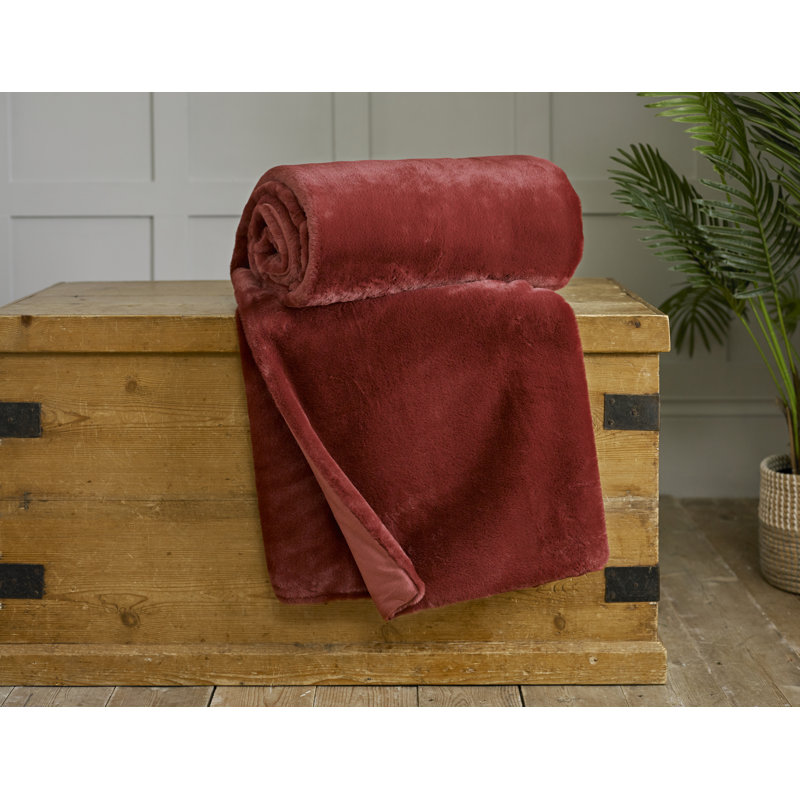 Quilted Throw Blanket, Ruby