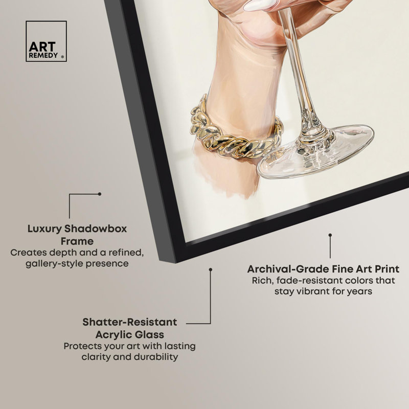 Champagne Aura II Shadowbox Print, reproduction d'art de mode par Art Remedy, H 16 po x l 11 po, Noir