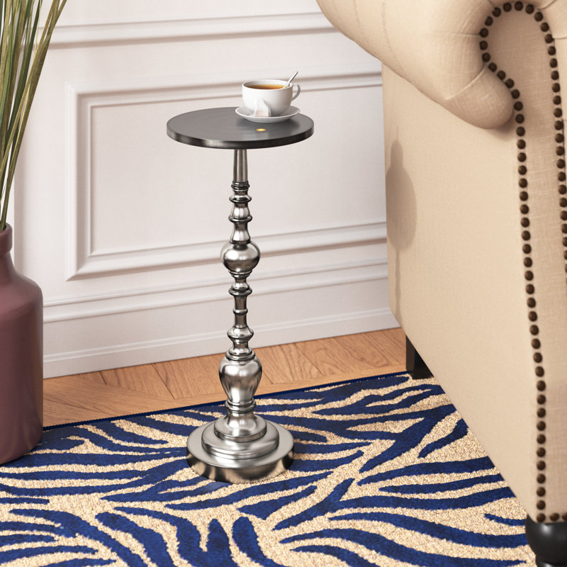 Table de bout Millender, Argent argent