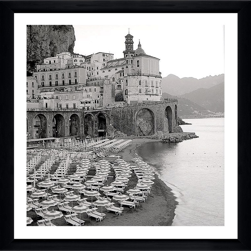 « ombrellone da spiaggia xxxi » par alan blaustein,, reproduction de photo encadrée, H 33,5 po x l 33,5 po x P 0,75 po