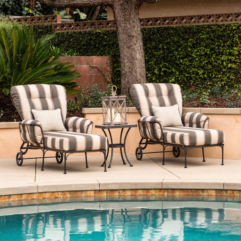 Monterra Outdoor Chaise Lounge, Graphite, Alcazar Redwood