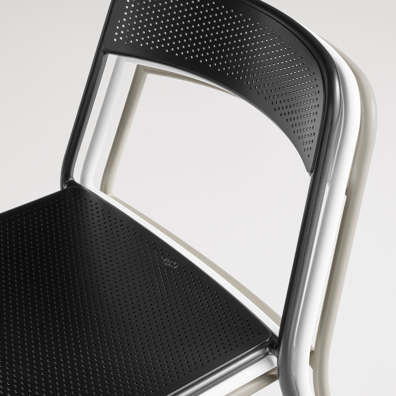 Trim Outdoor Dining Side Chair, Black