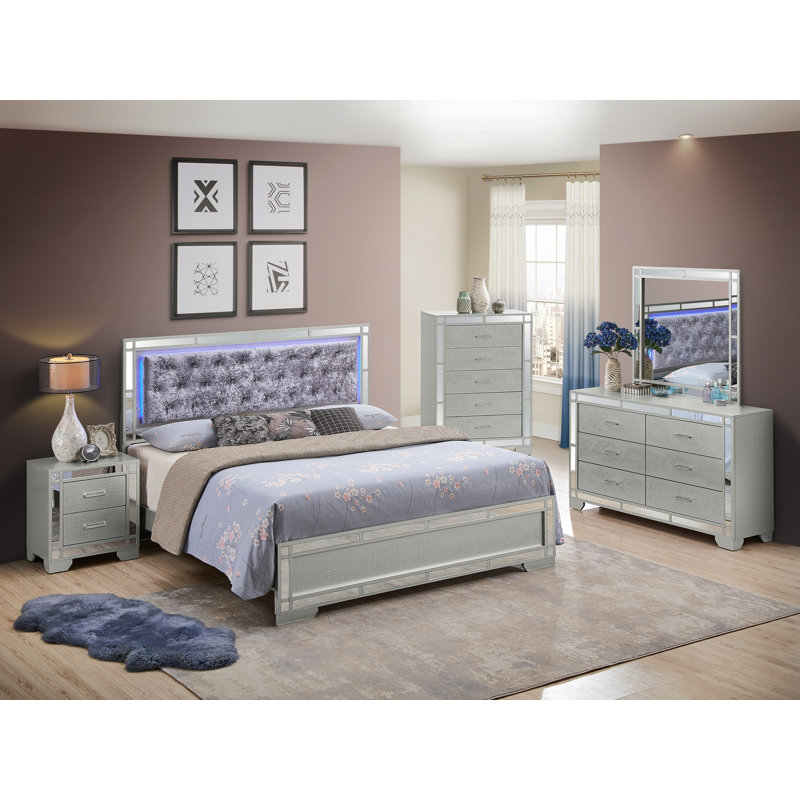 Elegant Silver Champagne Glam Full Bed, Full