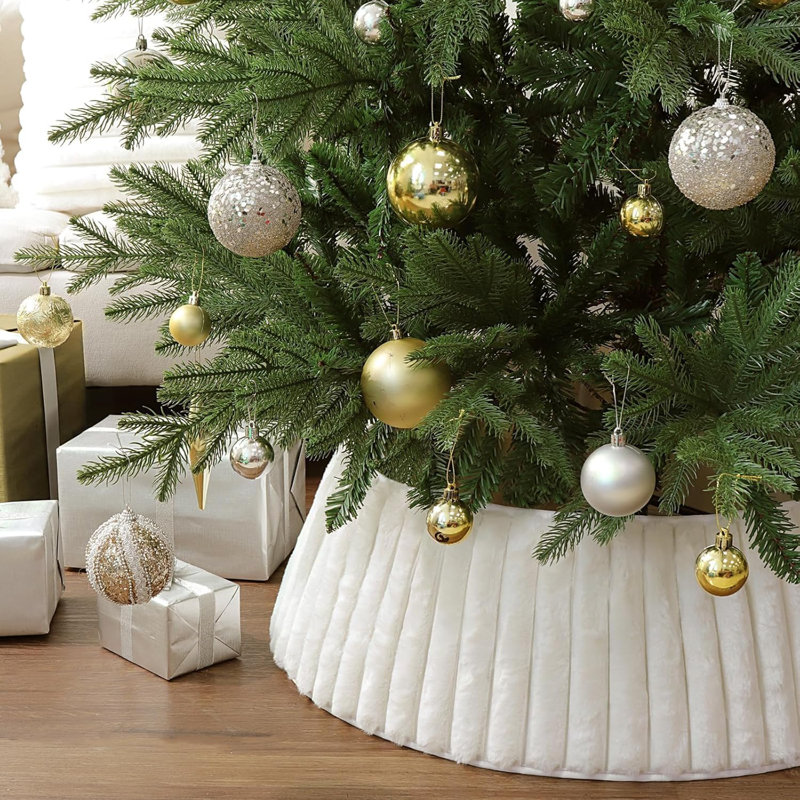 Collier pour arbre de Noël Bunny Chorus, collier en fausse fourrure de luxe blanc rustique avec motif texturé à rayures, anneau d'arbre de Noël doux et moelleux pour enfant