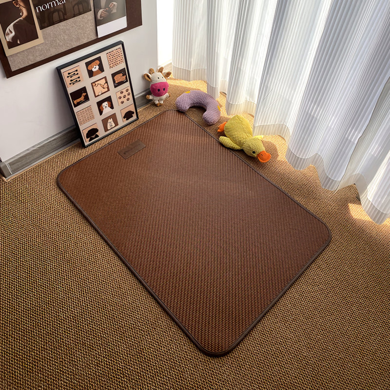 Sleeping Mats, Cooling Mats, And Floor Mats Are Suitable For Various Pets And Are Convenient And Practical To Use
