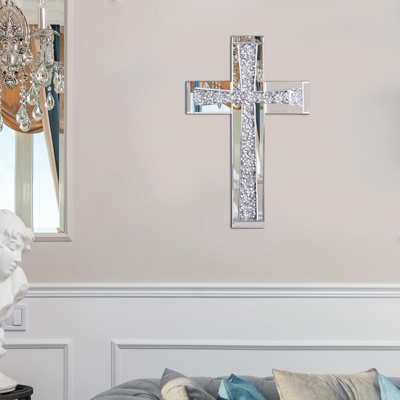 Décoration murale élégante en forme de croix de cristal, H 20 po x l 13 po x P 0,5 po
