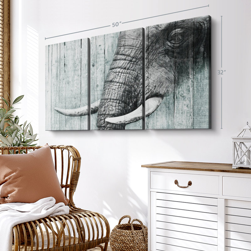 «Éléphant sur bois texturé» sur toile, H 32 po x l 50 po x P 1,25 po