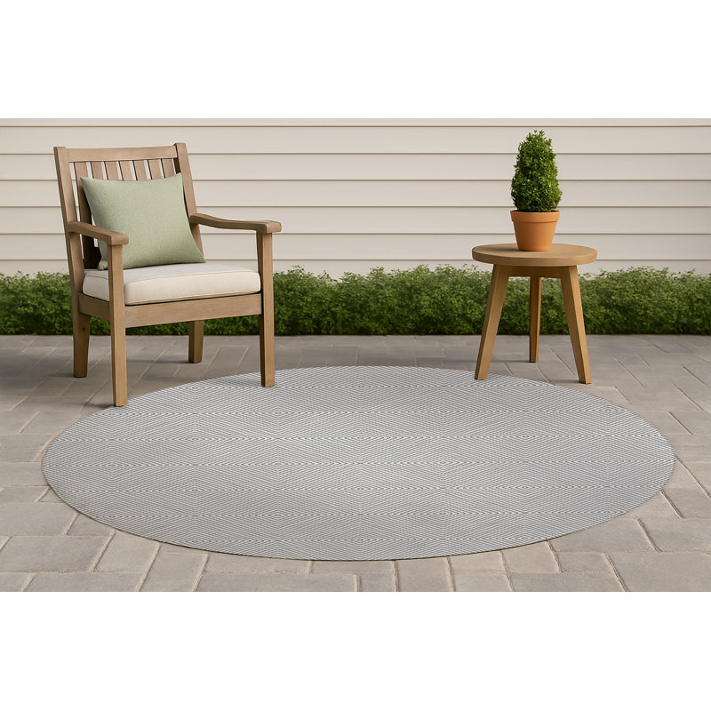Eye Chev Non-Slip Outdoor Rug, Round 5'