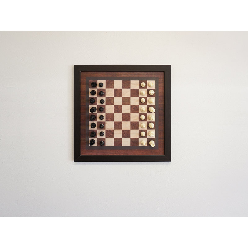 Jeu d'échecs magnétique mural en bois foncé