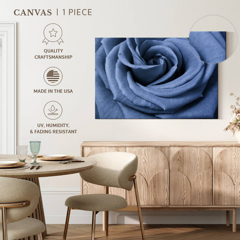 Harnek Blue Rose Close Up