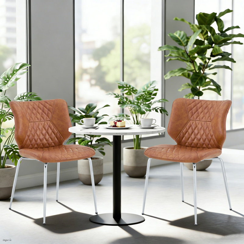 Ensemble de 2 chaises de salle à manger modernes Mid-Century, chaises d'appoint en faux cuir avec coutures matelassées, chaises de cuisine rembourrées avec pieds en métal pour la salle à manger, le salon