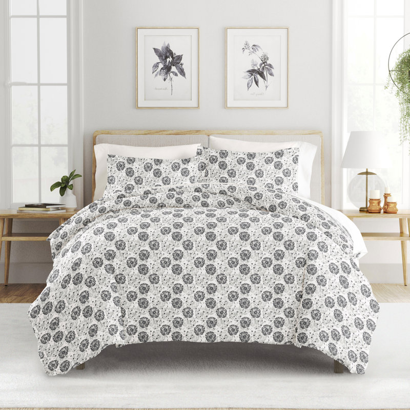 Becky Cameron™ Floral Duvet Cover, King Duvet Cover + 2 Shams