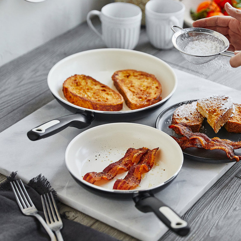 GreenPan Rio Healthy Ceramic Nonstick 8" and 10" Frying Pan Skillet Set - Thumbnail 4