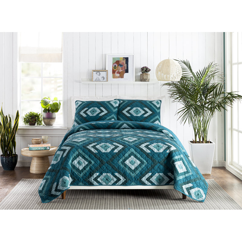 Teal and Aqua Cotton Full/Queen Quilt Set with Geometric Pattern