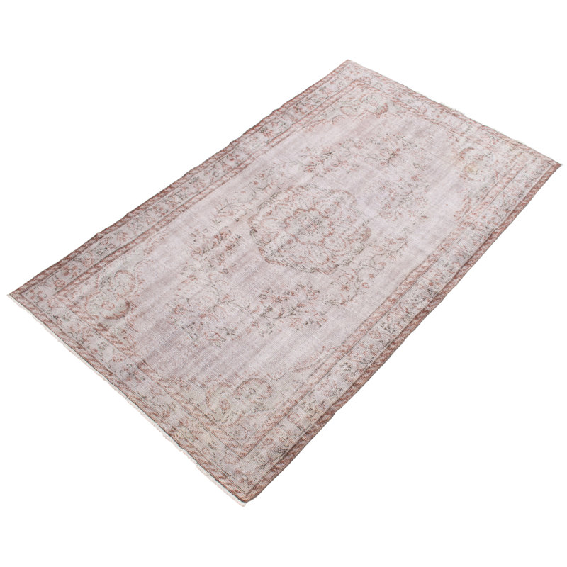 Tapis ivoire à transition de couleur 5 pi 8 po x 9 pi 7 po