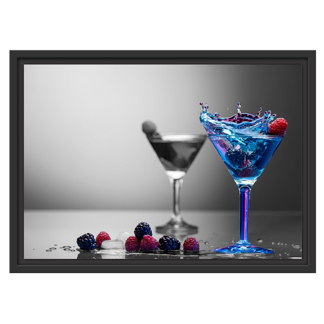 Gerahmtes Wandbild Blauer leckerer Cocktail