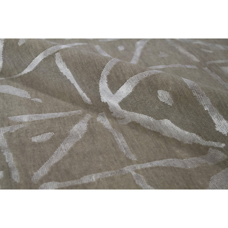 Rayon Geometric Area Rug in Camel/Brown