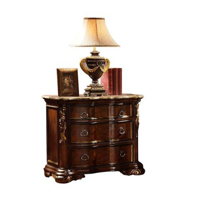 Table de chevet de style traditionnel