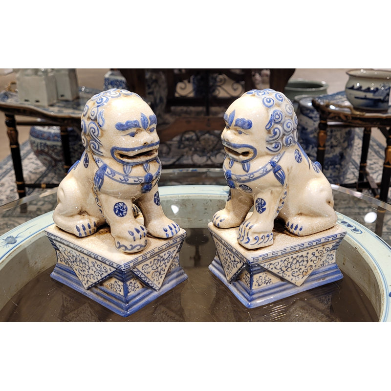 Animals Figurines & Sculptures, Cream, 7.5" H x 3.25" W x 4.5" D